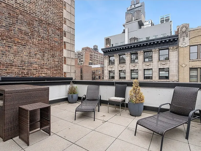 132 W 26th St #8 — Photo 15