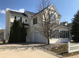 1439 Chapleau Dr, Ann Arbor, MI 48103