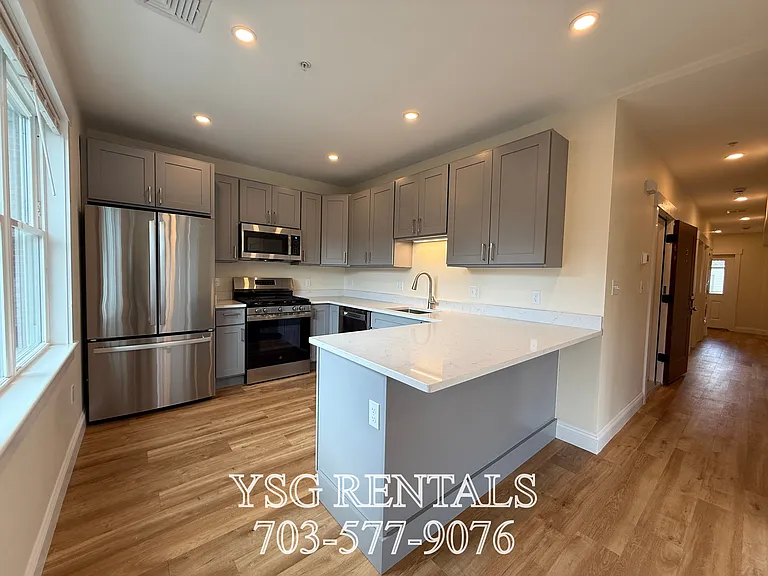 14 Dorr St #2 — Photo 7