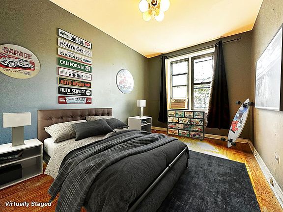 4th image of 2741 E 28th St APT 4D