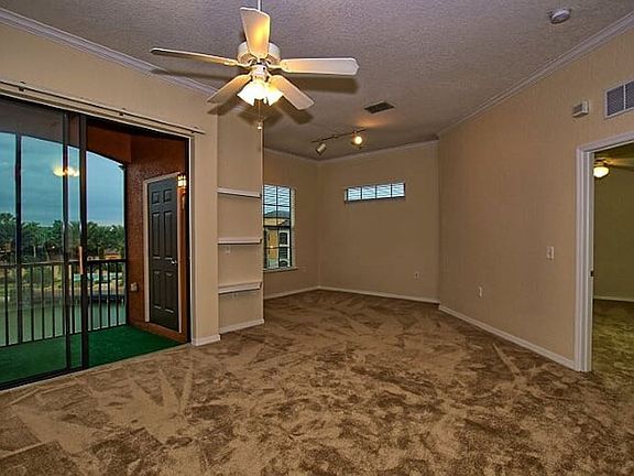 4th image of 6149 Metrowest Blvd Unit 304