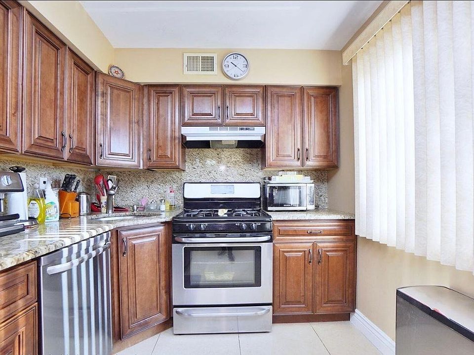 1st image of 279 McBaine Ave #2