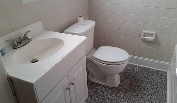 5th image of 107 Walton Ave APT 4