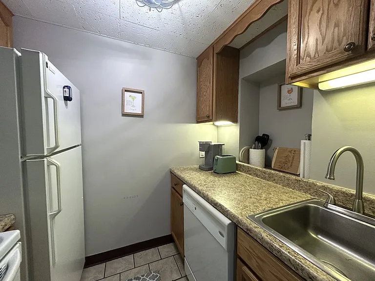 375 Endicott St N #205 — Photo 5