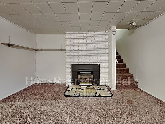 5th image of 1544 Claire View Ln