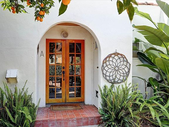 3rd image of 936 N Nopal St