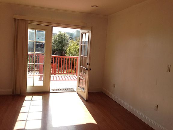5th image of 2519 29th Ave
