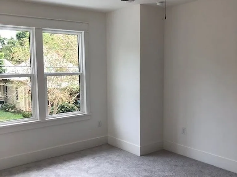 2204 N Central Ave #2 — Photo 22