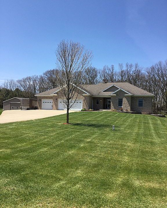 1st image of 3248 Lone Oak Dr