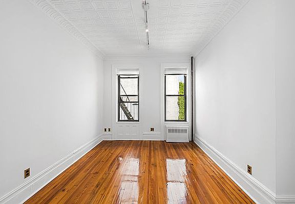 5th image of 208 Prospect Park W APT 3C