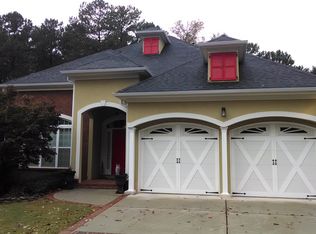 127 Crown Ct, Peachtree City, GA 30269