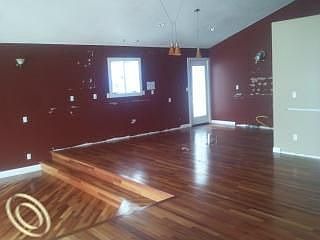 3rd image of 7525 Glen Hatt Dr