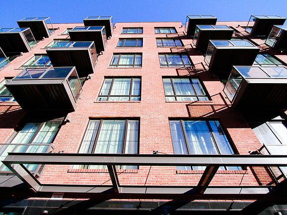 4th image of 869 Park Ave APT 2B