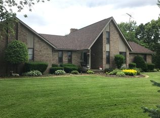 1041 Avalon Rd NW, Dellroy, OH 44620