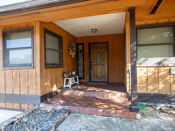 2nd image of 16270 Palomino Drive