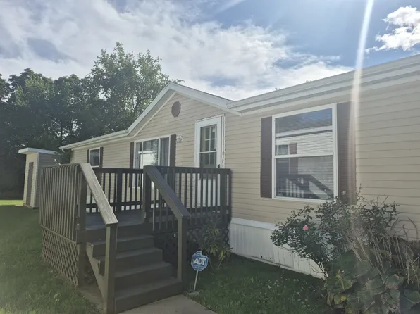 54152 Ash Rd #278, Osceola, IN 46561