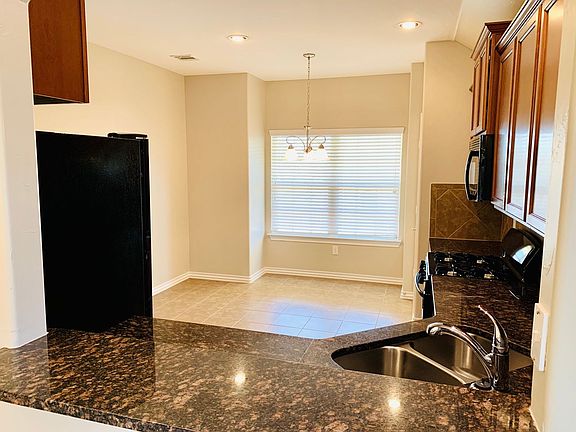 4th image of 4205 Johnson Farms Dr