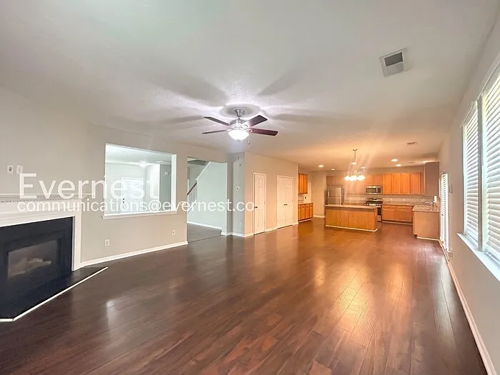 6621 Waterton Ave SW — Photo 7