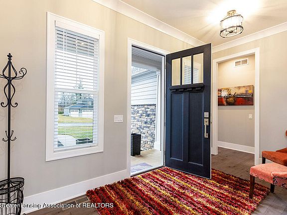2nd image of 6480 Heathfield Dr