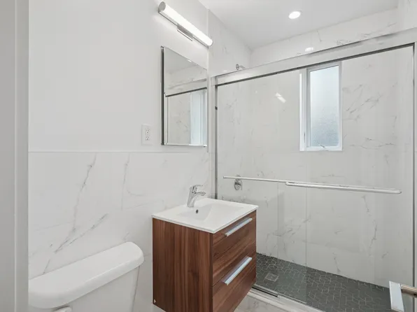 1995 Sedgewick Avenue image 6 of 10