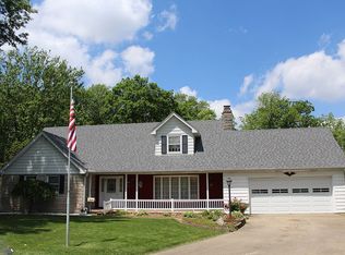 3002 E Lynnwood Dr, Decatur, IL 62521