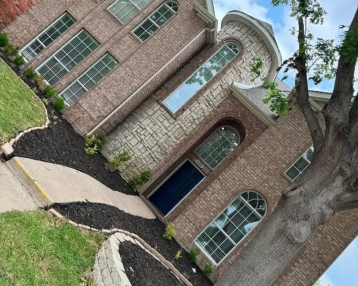 6680 Richmond Dr — Photo 1