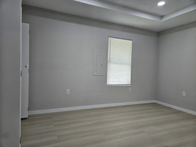 5403 Meadow Creek Ln — Photo 29