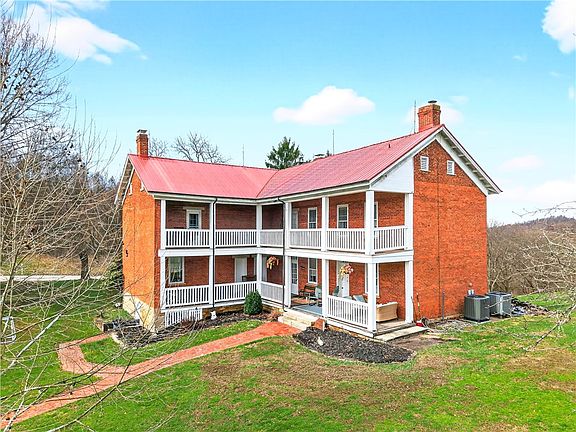 2nd image of 303 Hartley Hill Rd