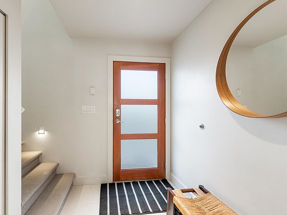 5th image of 415 W Esplanade Ave #Frsl17