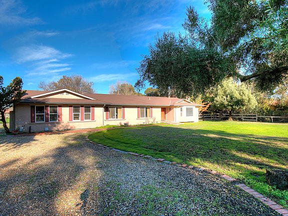 5th image of 16015 W Madrid Ct