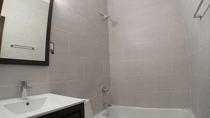 Rented by Keller Williams NYC | media 20
