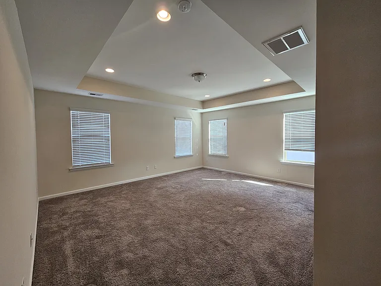 147 McCrady Dr — Photo 10