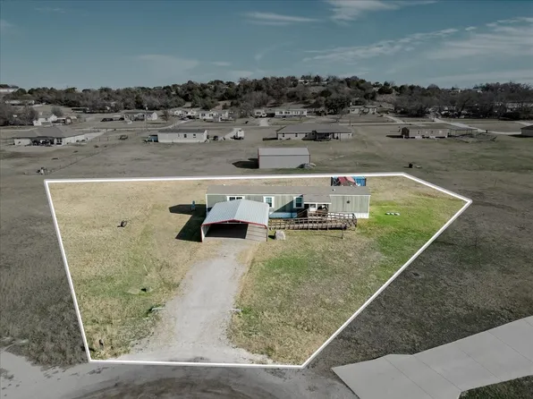 126 Starry Sky Ct, Springtown, TX 76082