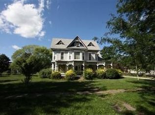 308 E Lincoln St, Kentland, IN