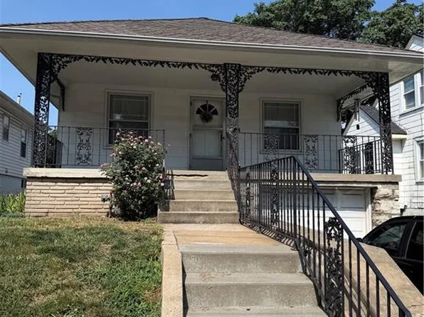 1222 Hardesty Ave, Kansas City, MO 64127