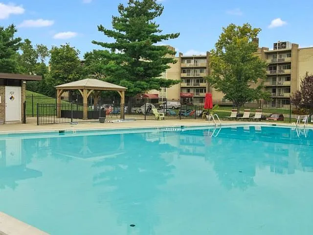 Takoma Landing — Photo 17
