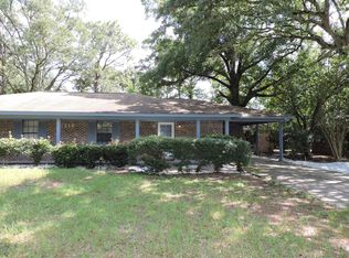 1310 Pinnacle Dr #B, Pensacola, FL 32504