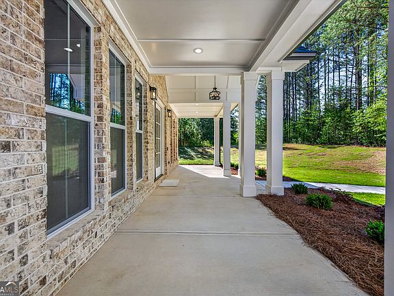 3rd image of 1455 Laney Rd