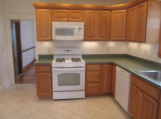 76 Webster St #1, Arlington, MA 02474