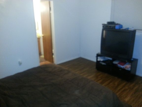 3rd image of 1709 Meadow Oak St