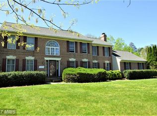 11515 Dyrham Ln, Glenn Dale, MD 20769