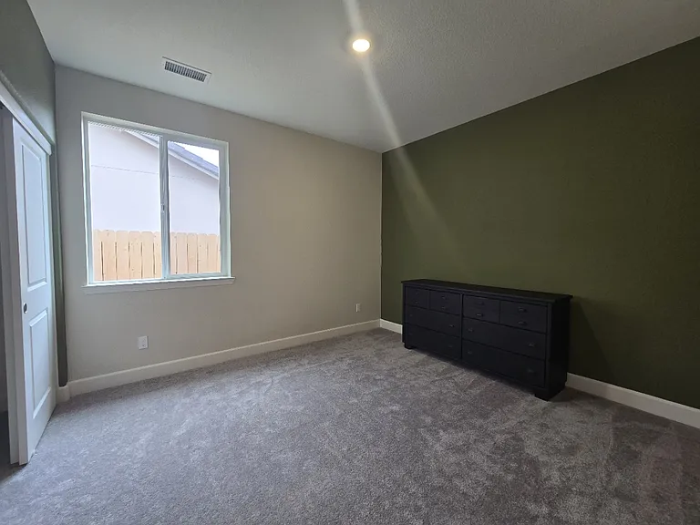 532 E Equinox Peak Ct — Photo 18