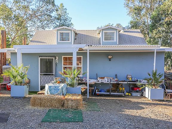 2nd image of 27223 Craig Ave