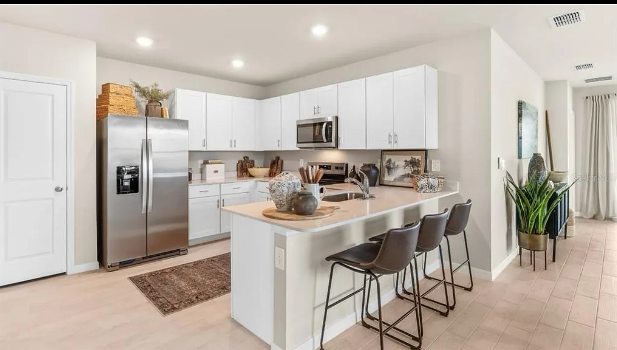 2 bed, 1498 sqft, $1,800 — Photo 2