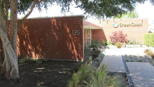 1st image of 135 Nogal Dr