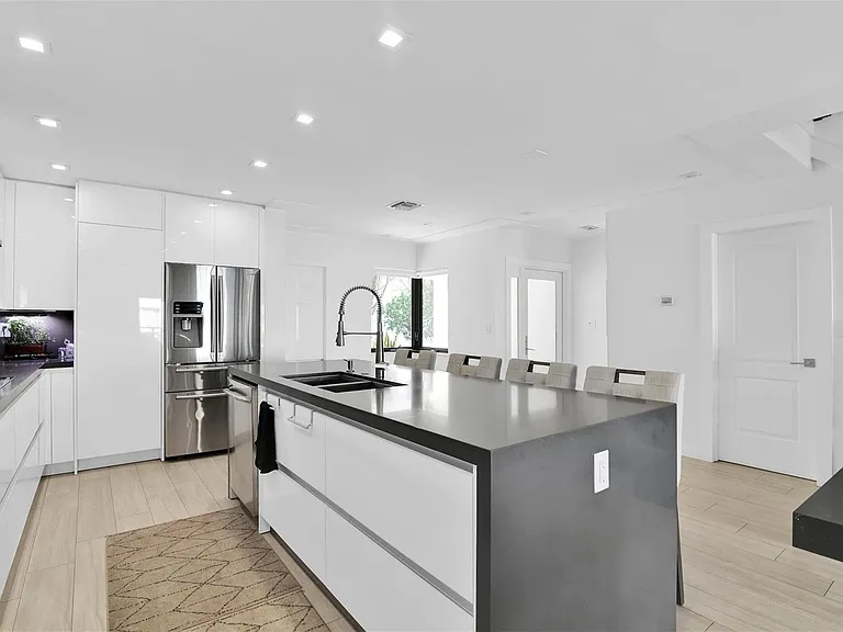 1035 Boca Cove Ln — Photo 11