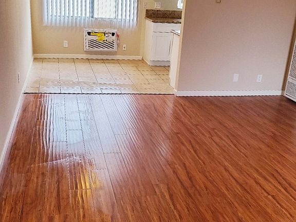 3rd image of 10243 Samoa Ave APT 203