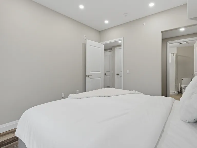 5971 Dorchester Rd — Photo 61