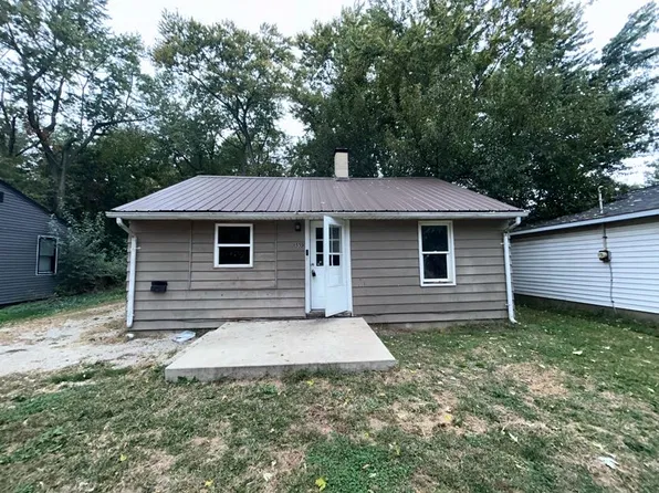 1539 N 32nd St, Decatur, IL 62526