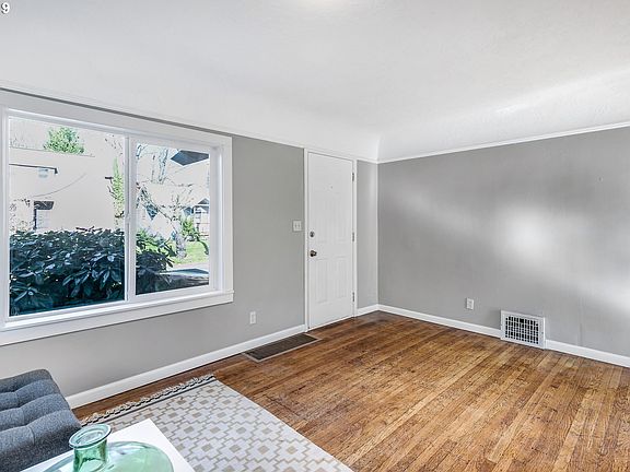 5th image of 624 N Blandena St